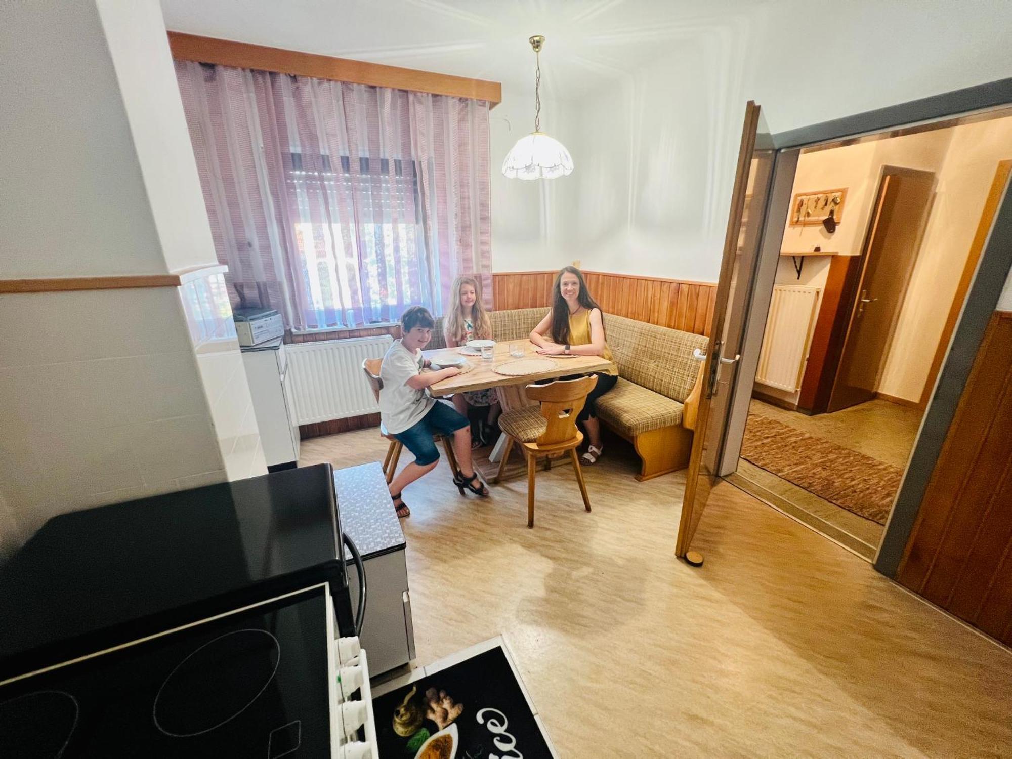 Haus Gruber - Valentina & Gabriel In Der Waldheimat Apartment Krieglach